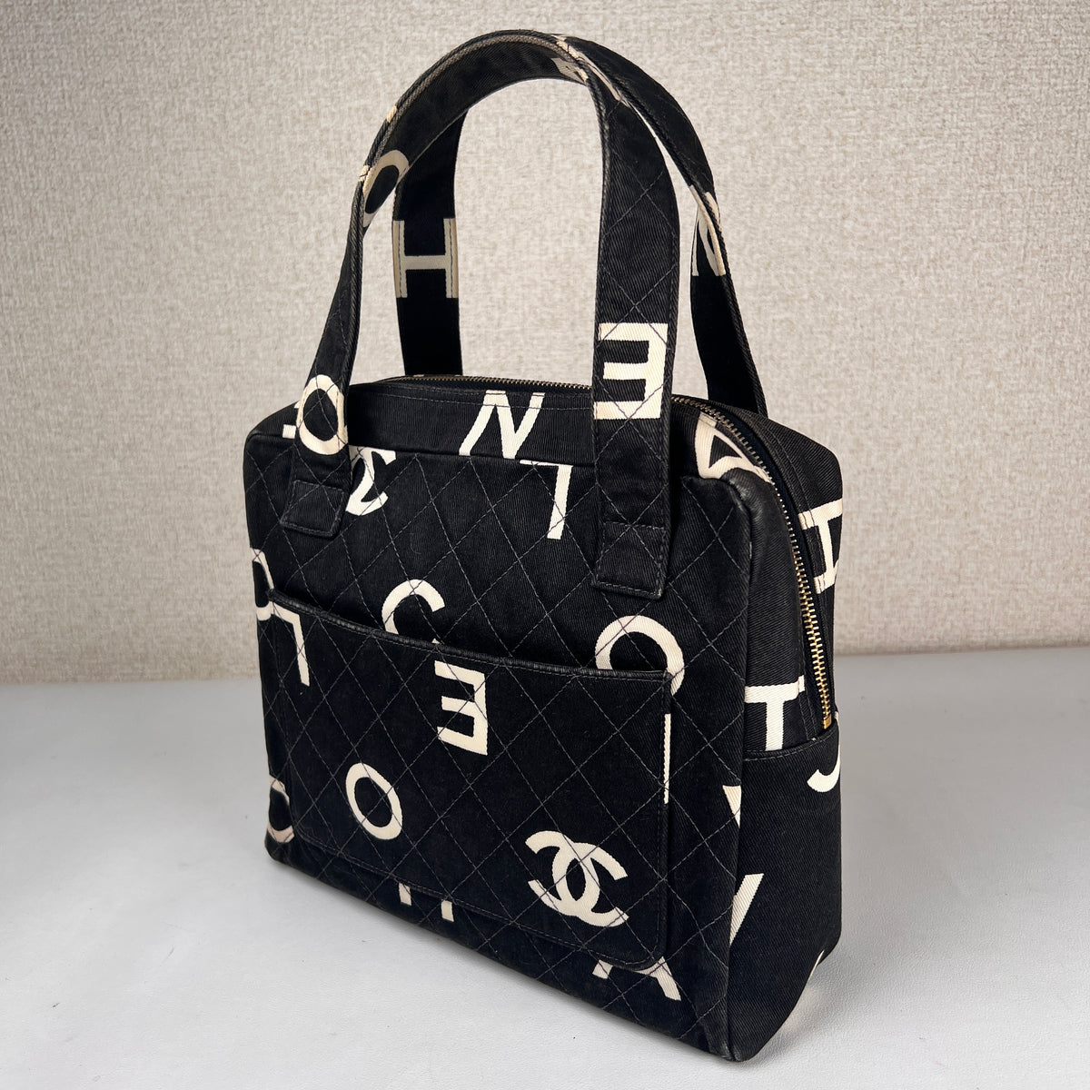 Chanel Black Handle Bags A-19035