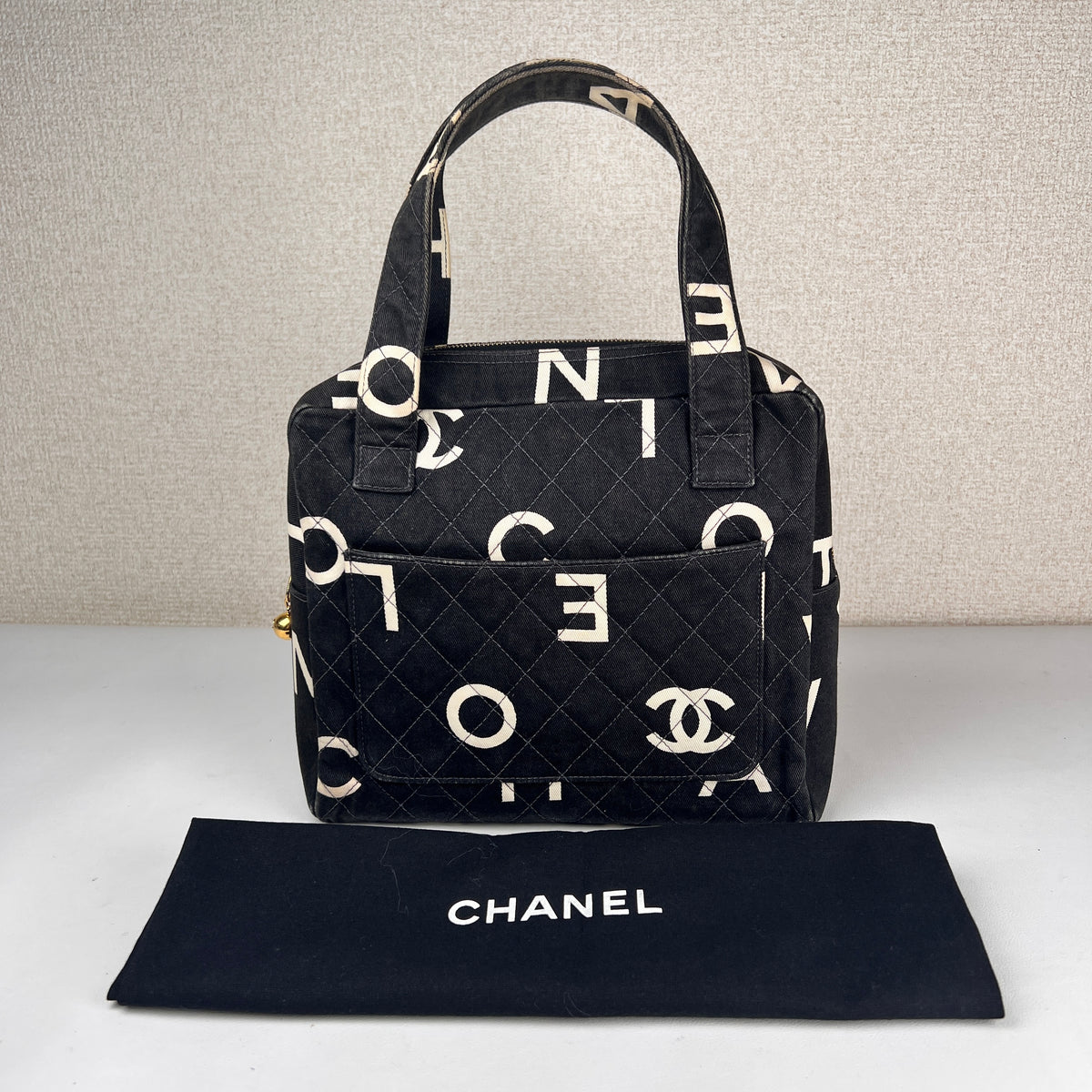 Chanel Black Handle Bags A-19035