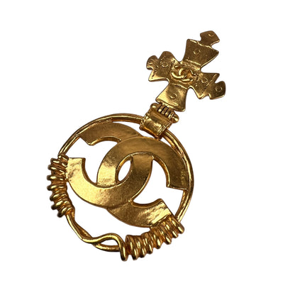Chanel Gold Brooches A-19038