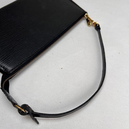 Louis Vuitton Black Handle Bags A-19042