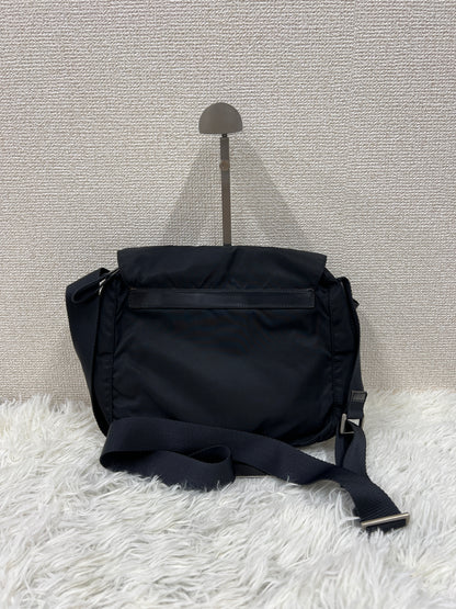 Prada Black Shoulder Bags A-19044