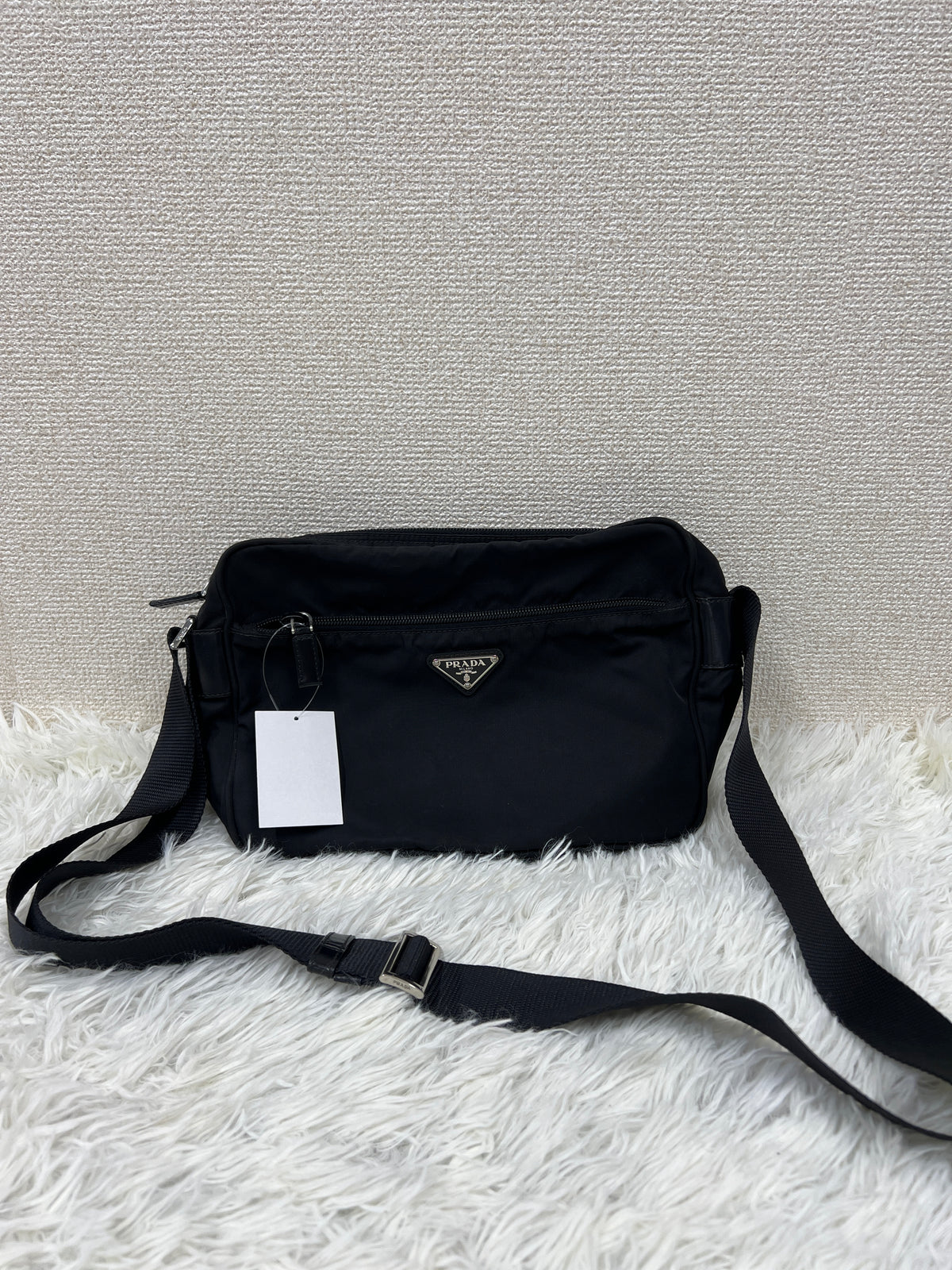 Prada Black Shoulder Bags A-19045