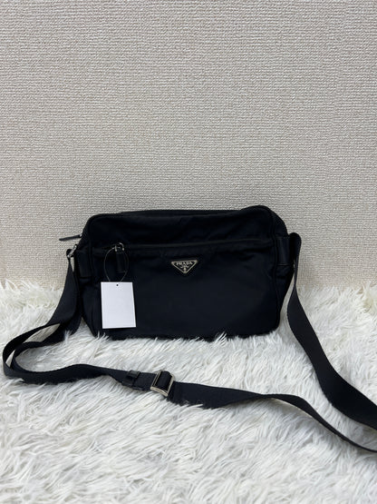 Prada Black Shoulder Bags A-19045