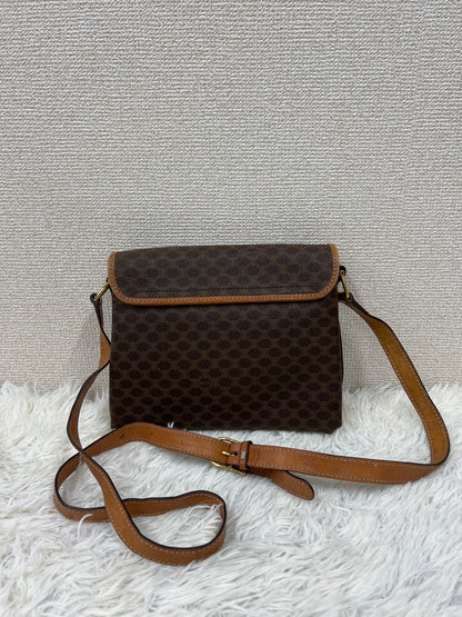 Celine Brown Shoulder Bags A-19046