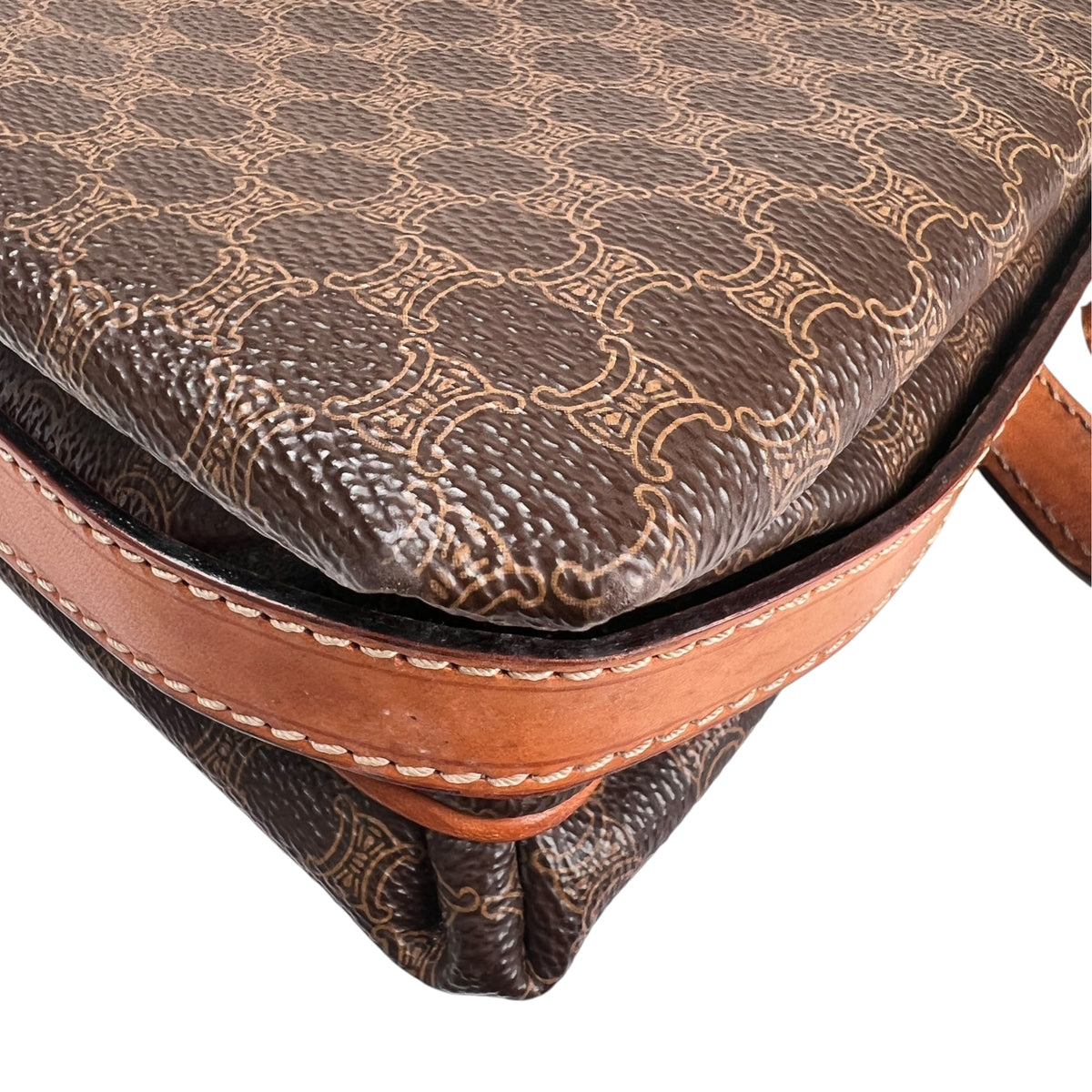 Celine Brown Shoulder Bags A-19046