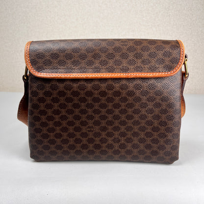 Celine Brown Shoulder Bags A-19046