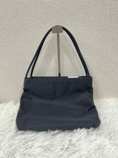 Prada Black Tote Bags A-19049