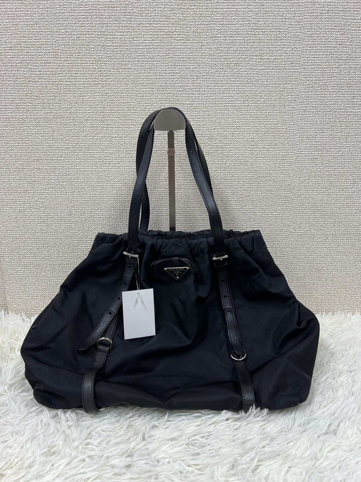 Prada Black Shoulder Bags A-19051