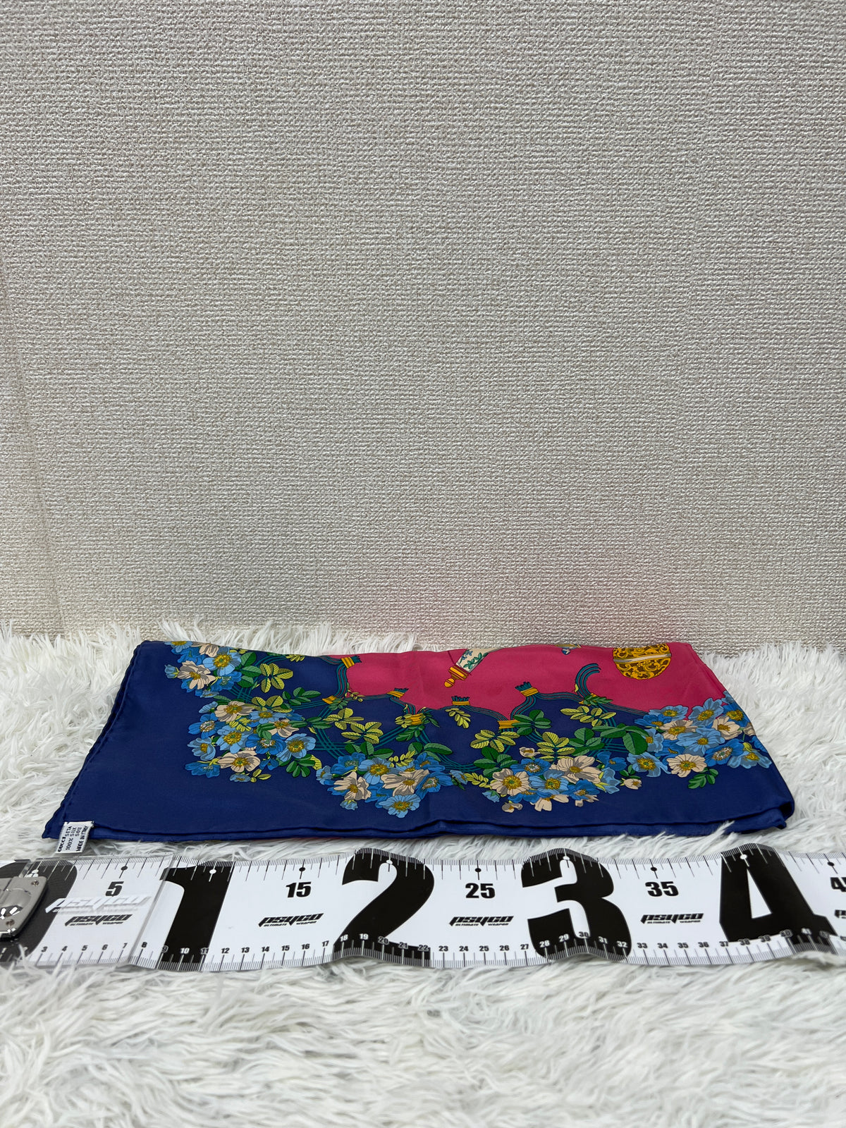 Gucci Multicolor Scarves A-19054