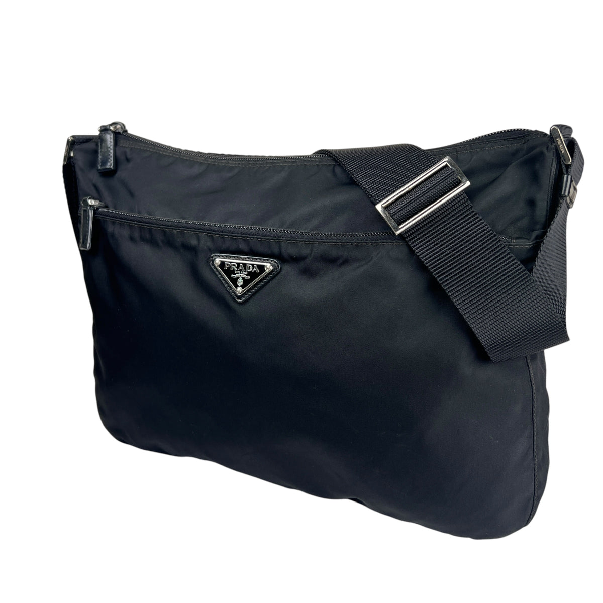 Prada Black Shoulder Bags A-19056
