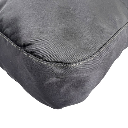 Prada Black Shoulder Bags A-19056