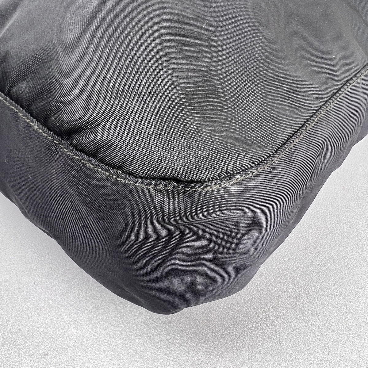 Prada Black Shoulder Bags A-19056