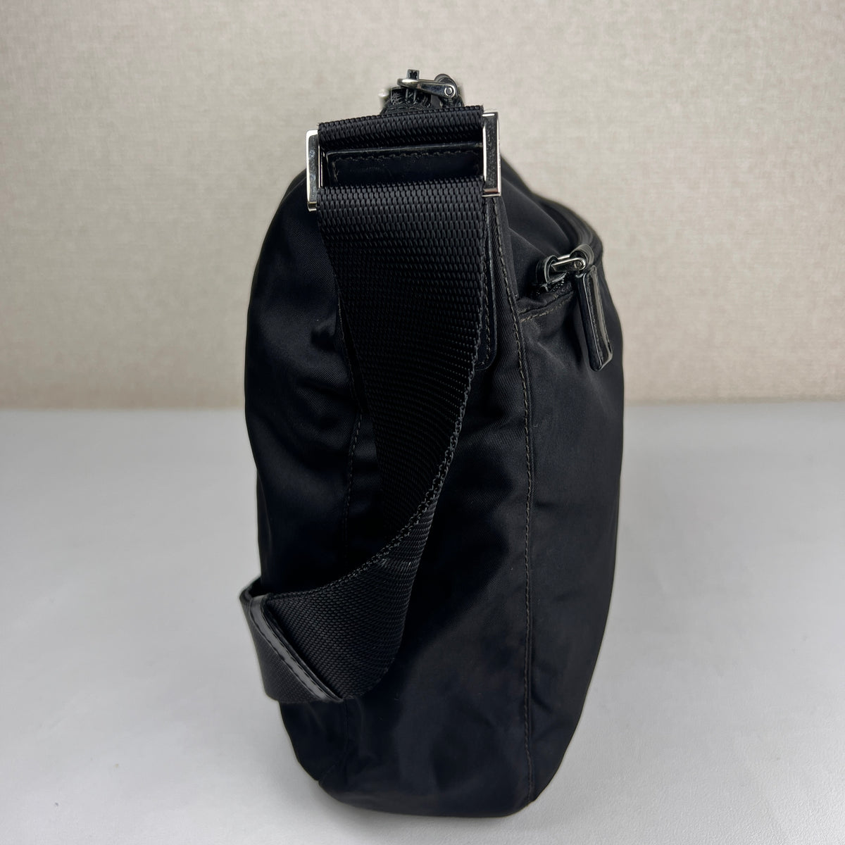 Prada Black Shoulder Bags A-19056