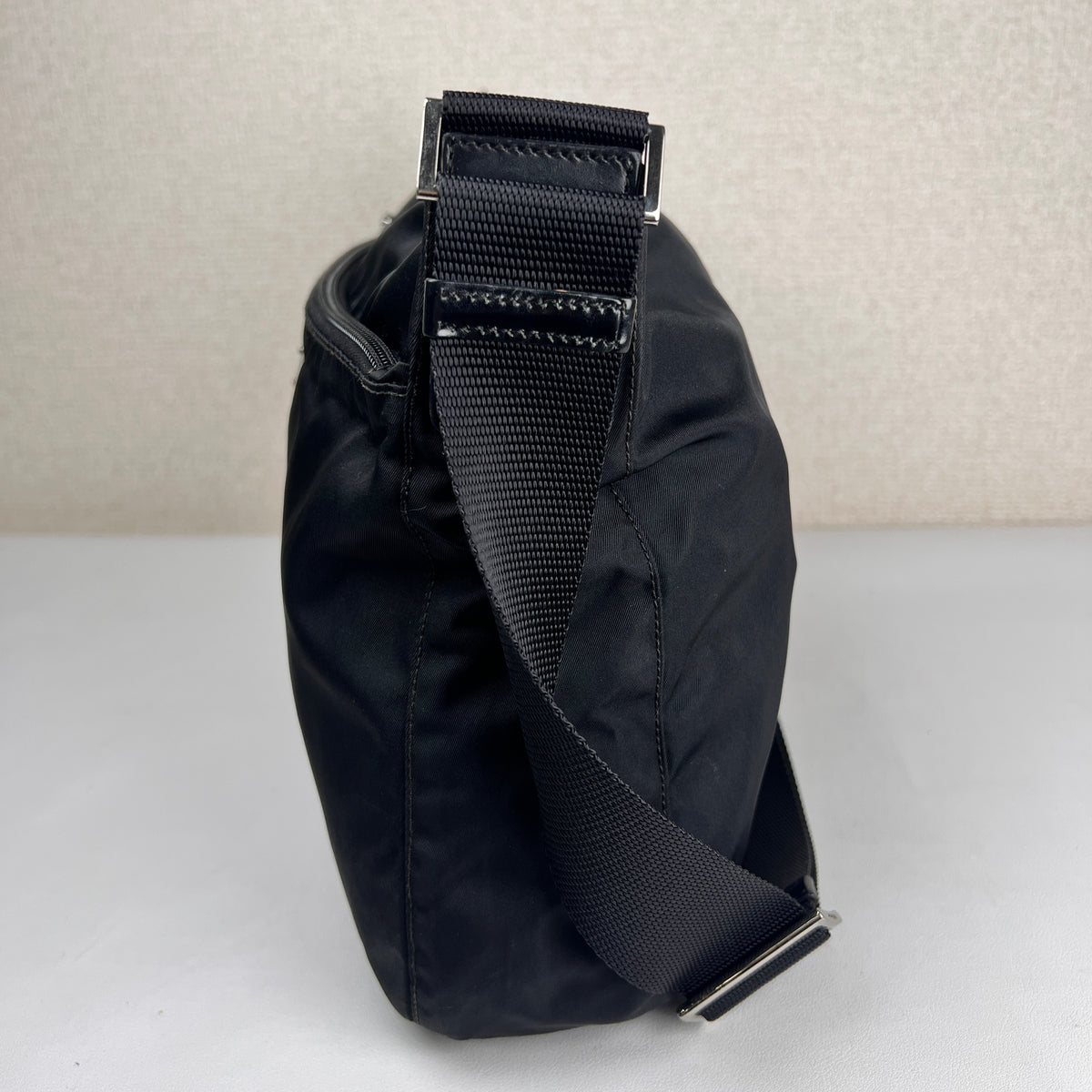 Prada Black Shoulder Bags A-19056