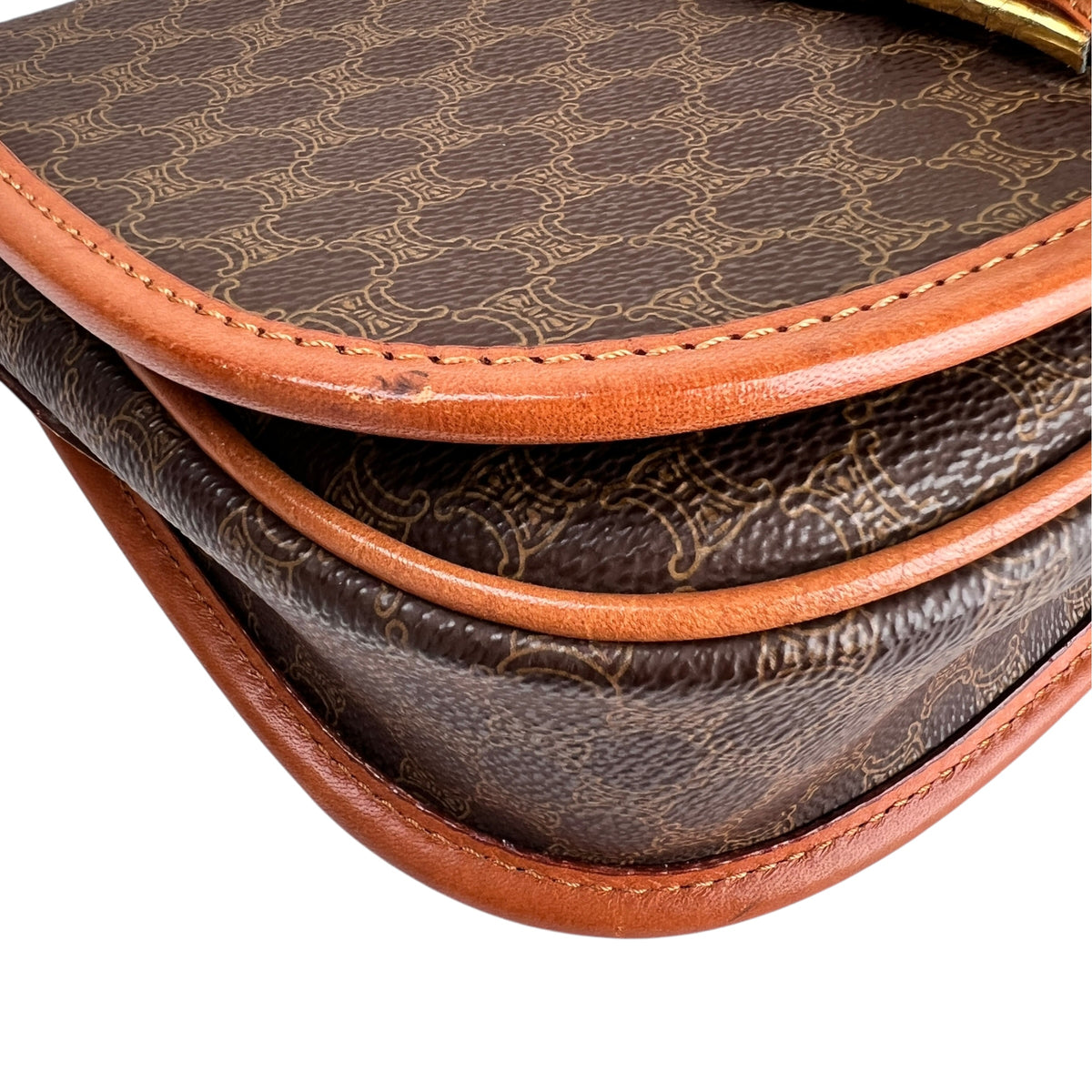Celine Brown Shoulder Bags A-19059