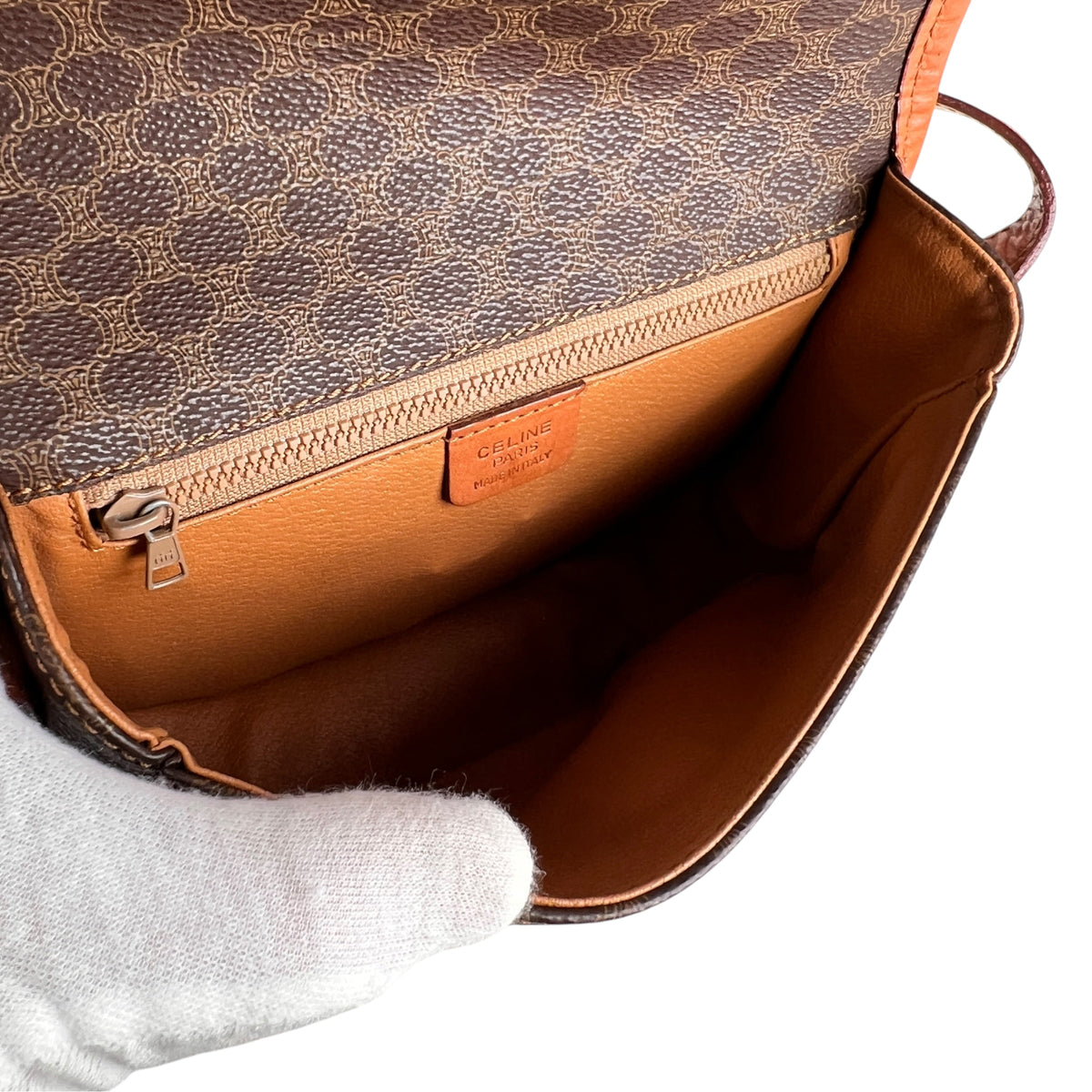 Celine Brown Shoulder Bags A-19059