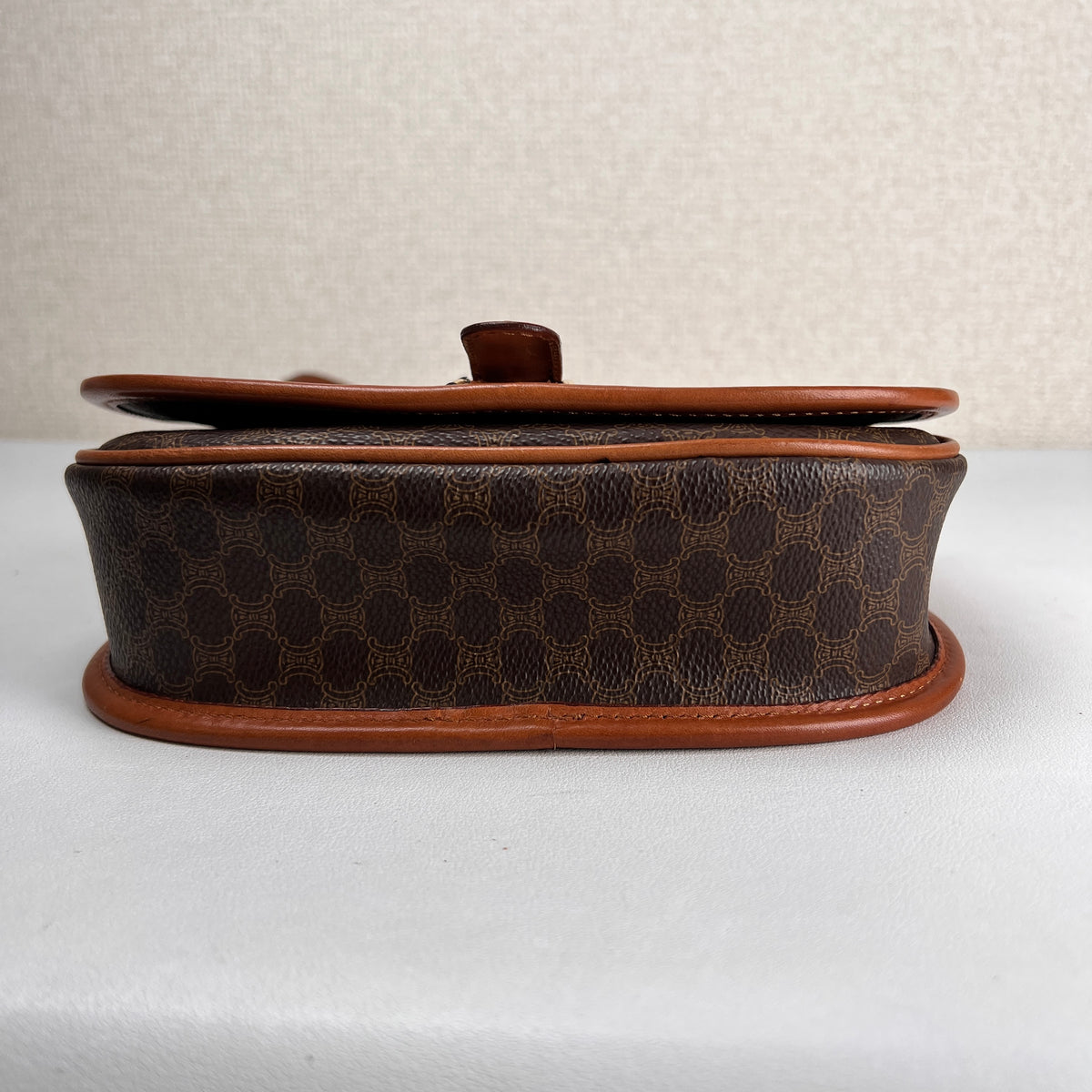 Celine Brown Shoulder Bags A-19059