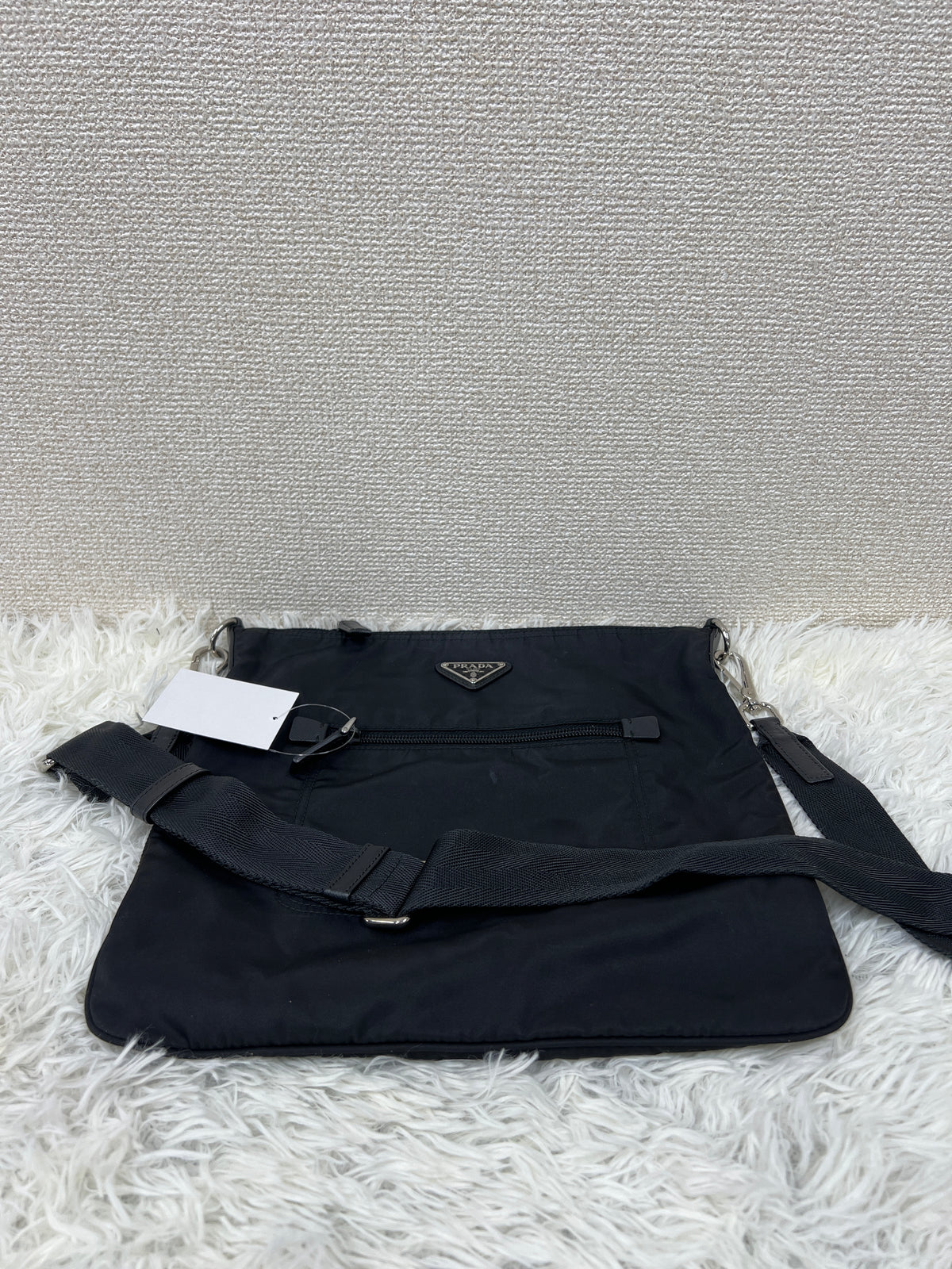 Prada Black Shoulder Bags A-19060