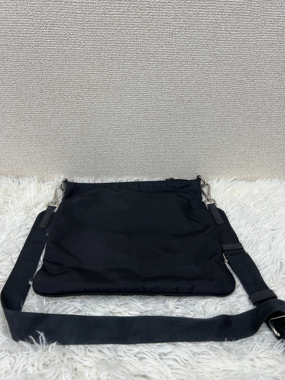 Prada Black Shoulder Bags A-19060