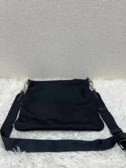 Prada Black Shoulder Bags A-19060