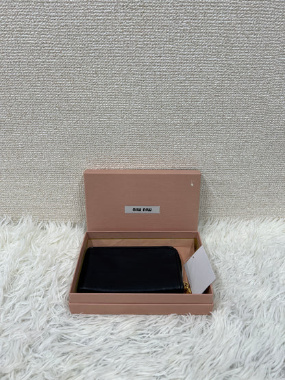 Miu Miu Black Wallets A-19064