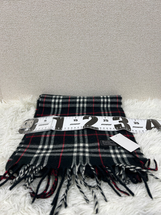 Burberry Black Scarves A-19073