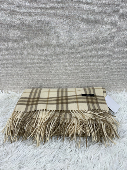 Burberry Beige Scarves A-19074