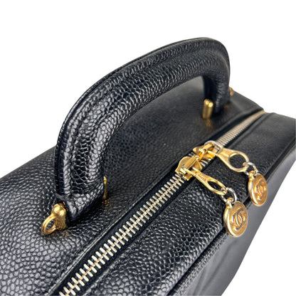 Chanel Black Shoulder Bags A-19089