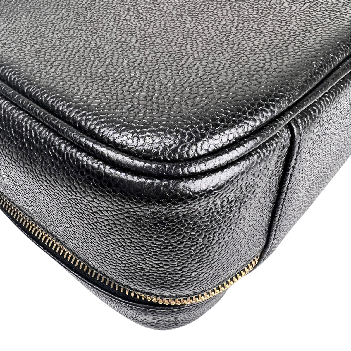 Chanel Black Shoulder Bags A-19089