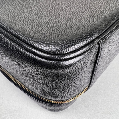 Chanel Black Shoulder Bags A-19089