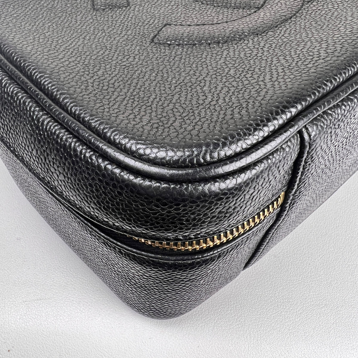Chanel Black Shoulder Bags A-19089