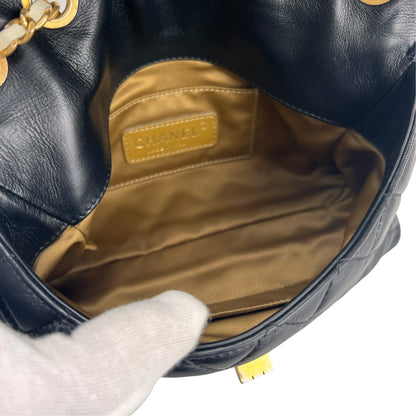 Chanel Black Shoulder Bags A-19093