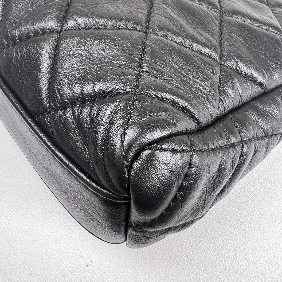 Chanel Black Shoulder Bags A-19093