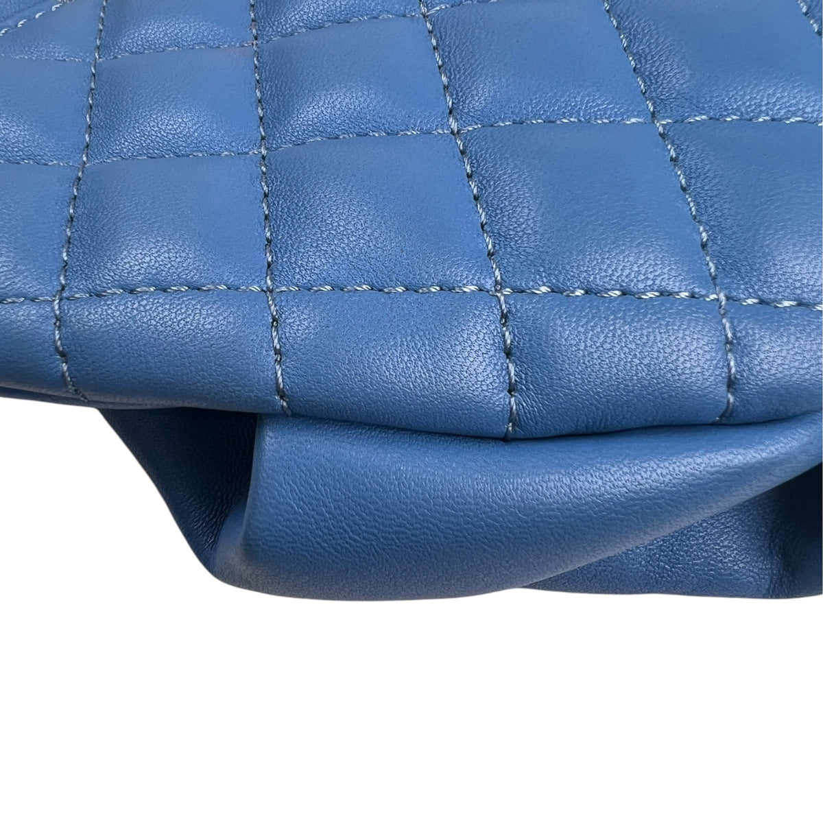 Chanel Blue Shoulder Bags A-19095