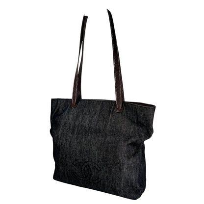Chanel Black Tote Bags A-19104