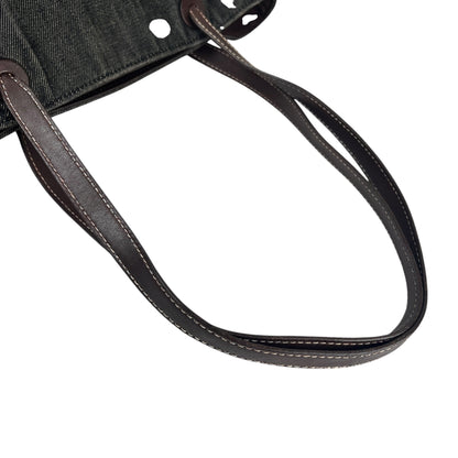 Chanel Black Tote Bags A-19104