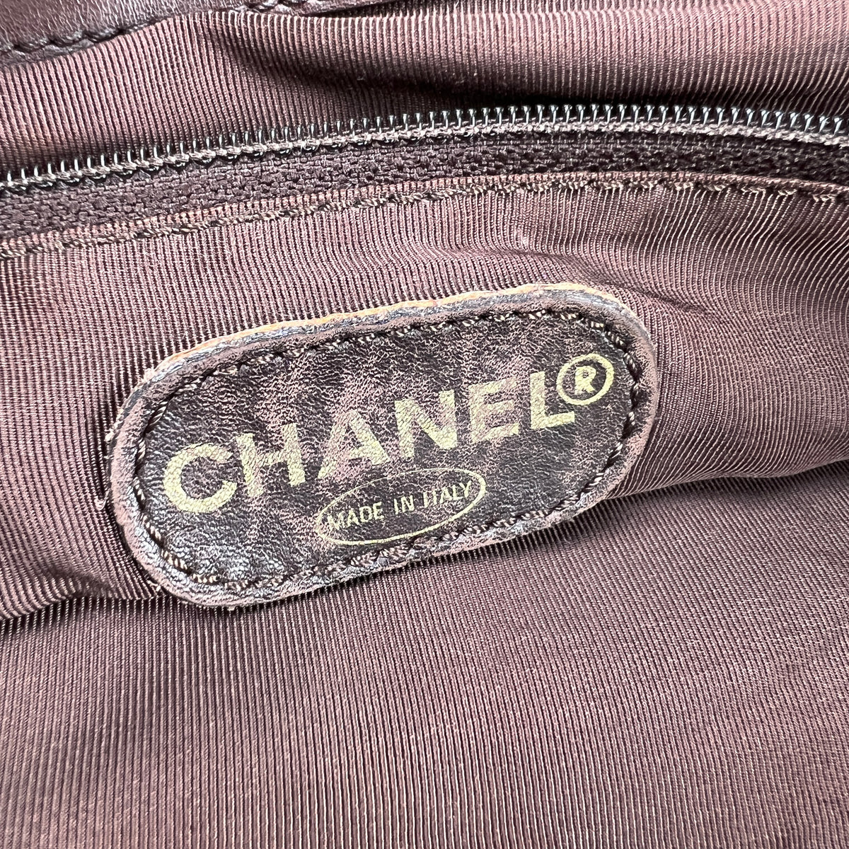 Chanel Black Tote Bags A-19104