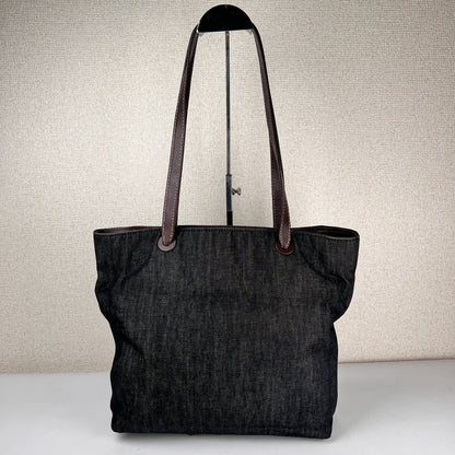Chanel Black Tote Bags A-19104