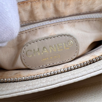 Chanel White Handle Bags A-19105
