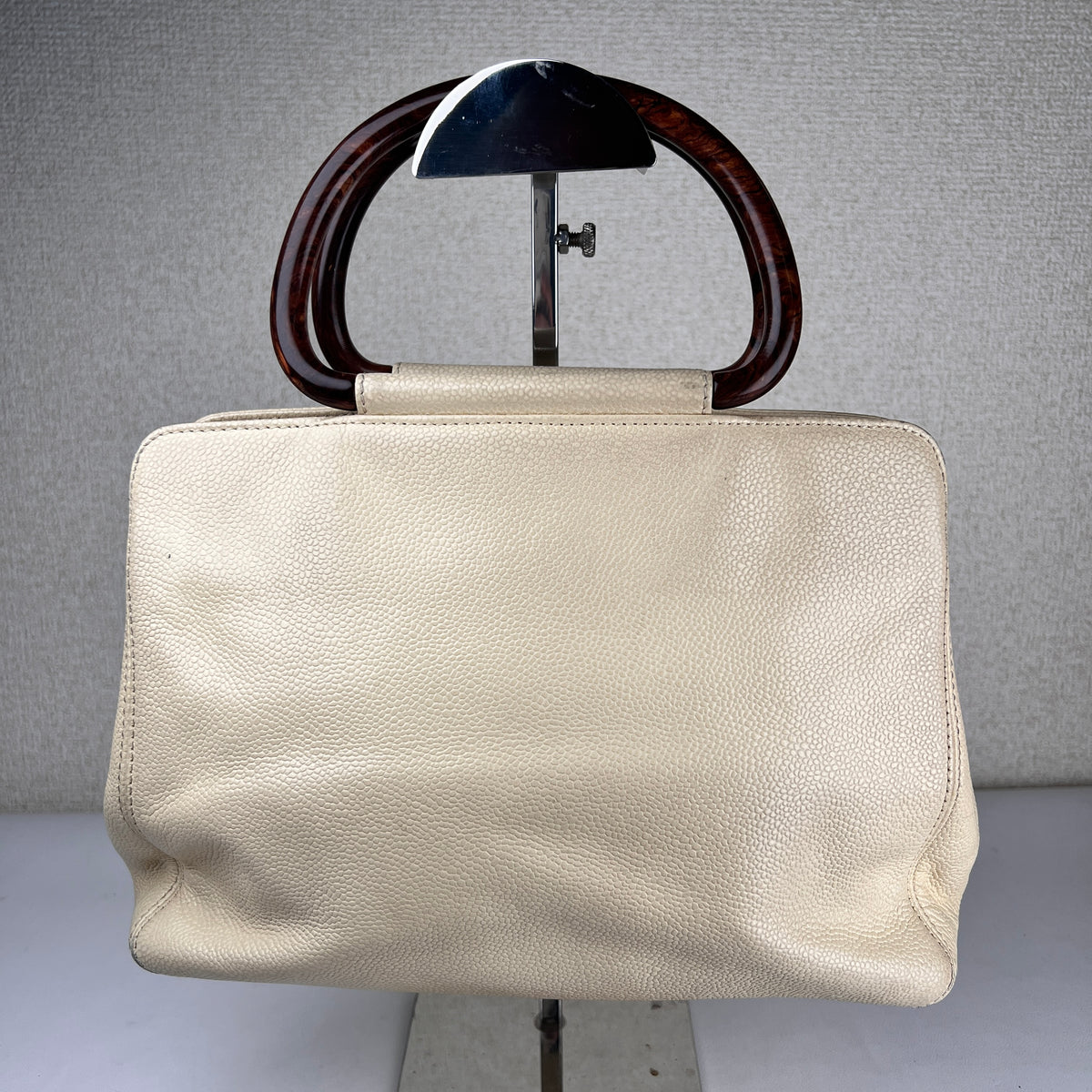 Chanel White Handle Bags A-19105