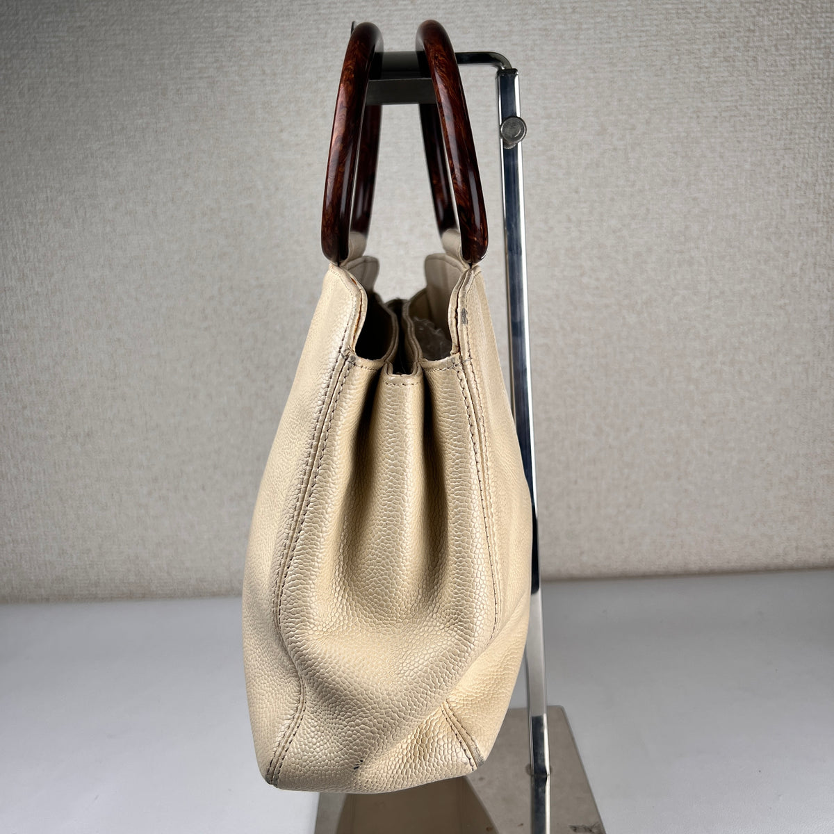 Chanel White Handle Bags A-19105