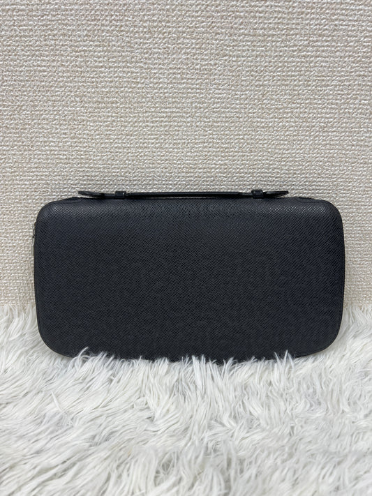Louis Vuitton Black Wallets A-19107