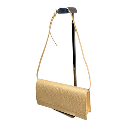 Louis Vuitton Yellow Shoulder Bags A-19108
