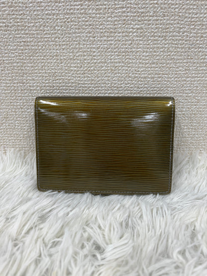 Louis Vuitton Green A-19109