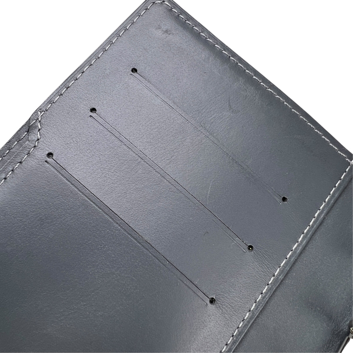 Louis Vuitton Green A-19109