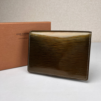 Louis Vuitton Green A-19109