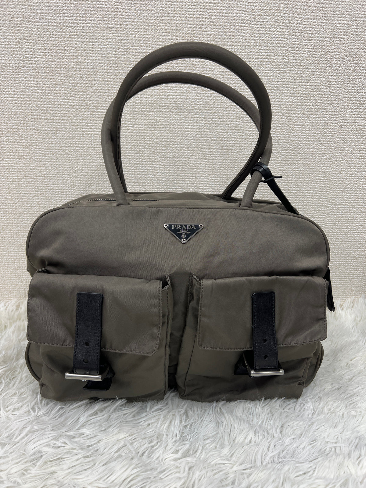 Prada Green Tote Bags A-19111