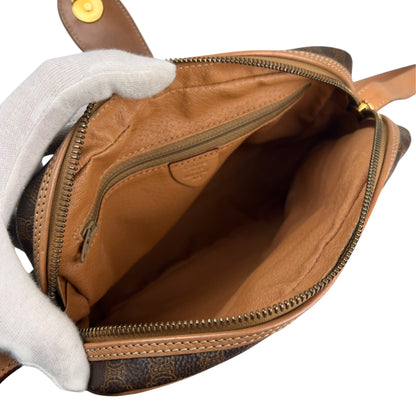 Celine Brown Shoulder Bags A-19131