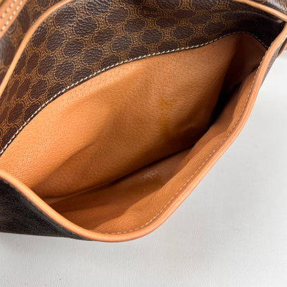 Celine Brown Shoulder Bags A-19131
