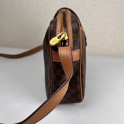 Celine Brown Shoulder Bags A-19131